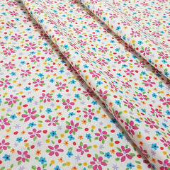 Festive Garden Flowers - 100% Cotton Fabric Fat Quarter - Vera Fabrics