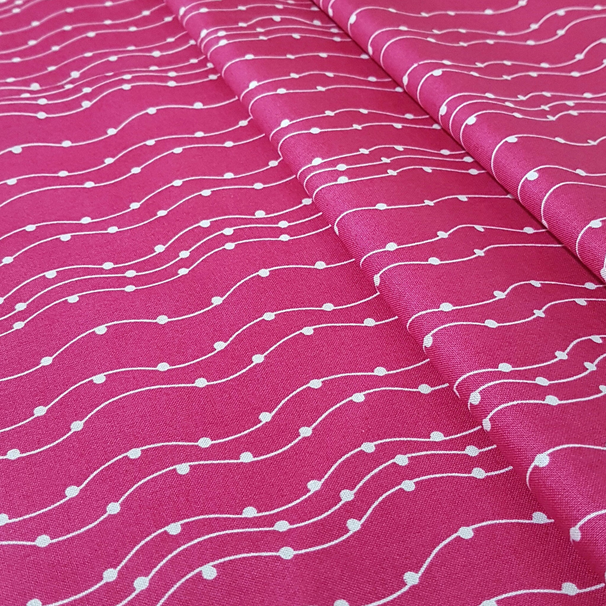 Magenta Pearl Waves - 100% Cotton Fabric Fat Quarter - Vera Fabrics