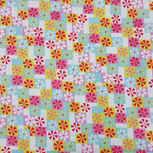 Flowers Squared - 100% Cotton Fabric Fat Quarter - Vera Fabrics
