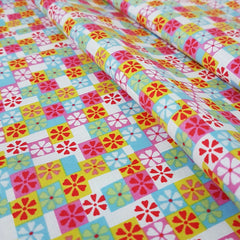 Flowers Squared - 100% Cotton Fabric Fat Quarter - Vera Fabrics