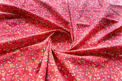 Holly Red Christmas Star Stockings : Christmas Designs Fabric Polycotton : Half Meter