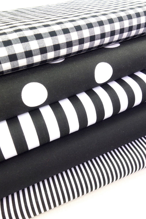 5 x Polycotton Fat Quarter Fabric Bundle | Black White Geometrics Gingham Stripes Plain Spotty